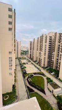 Amrapali Leisure Park, Noida Extension