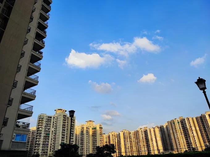 Gaur City 14th Avenue, Noida Extension