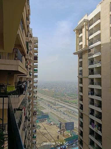 Gaur City 14th Avenue, Noida Extension