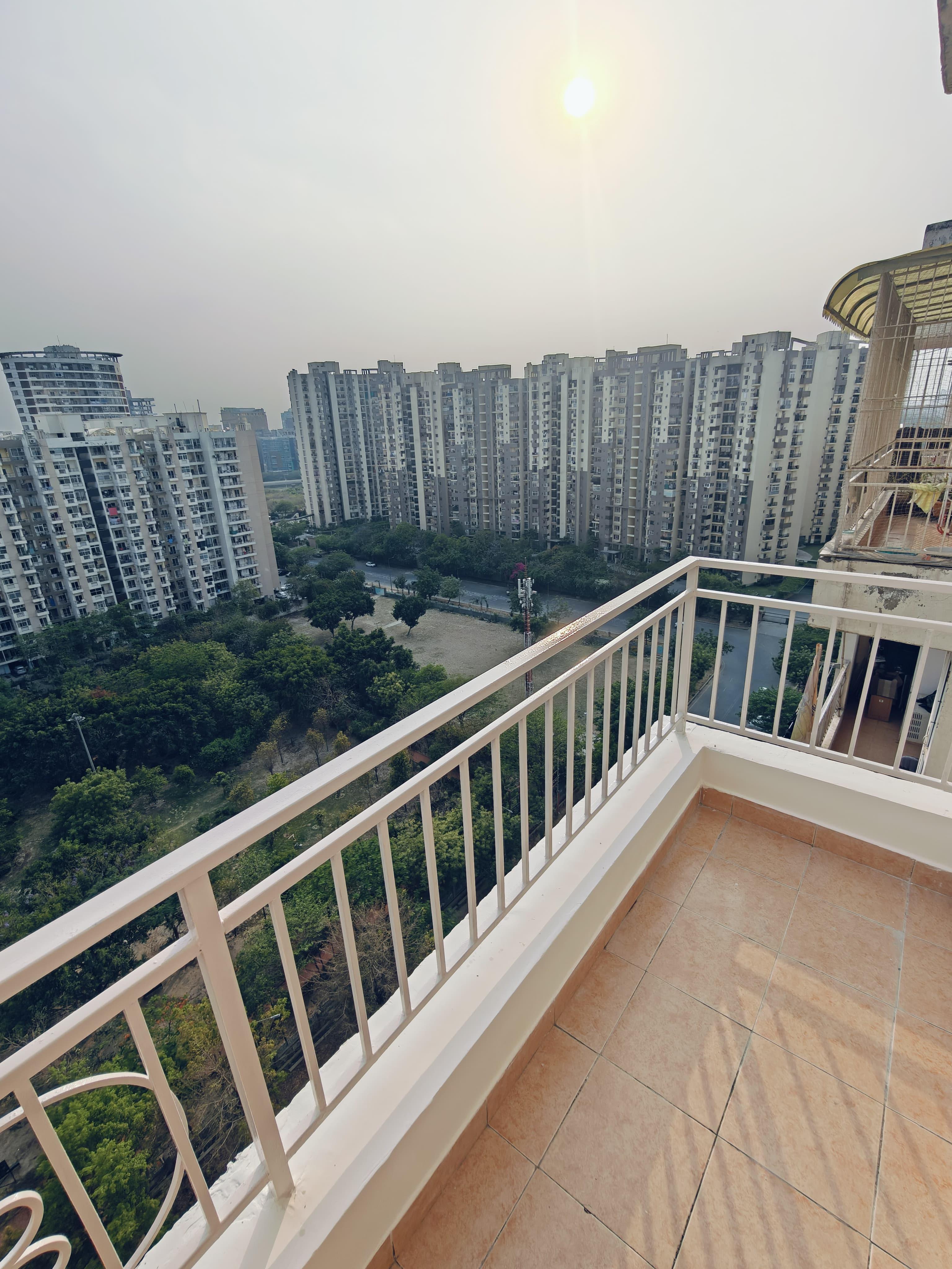 Supertech Ecociti, Sector 137, Noida
