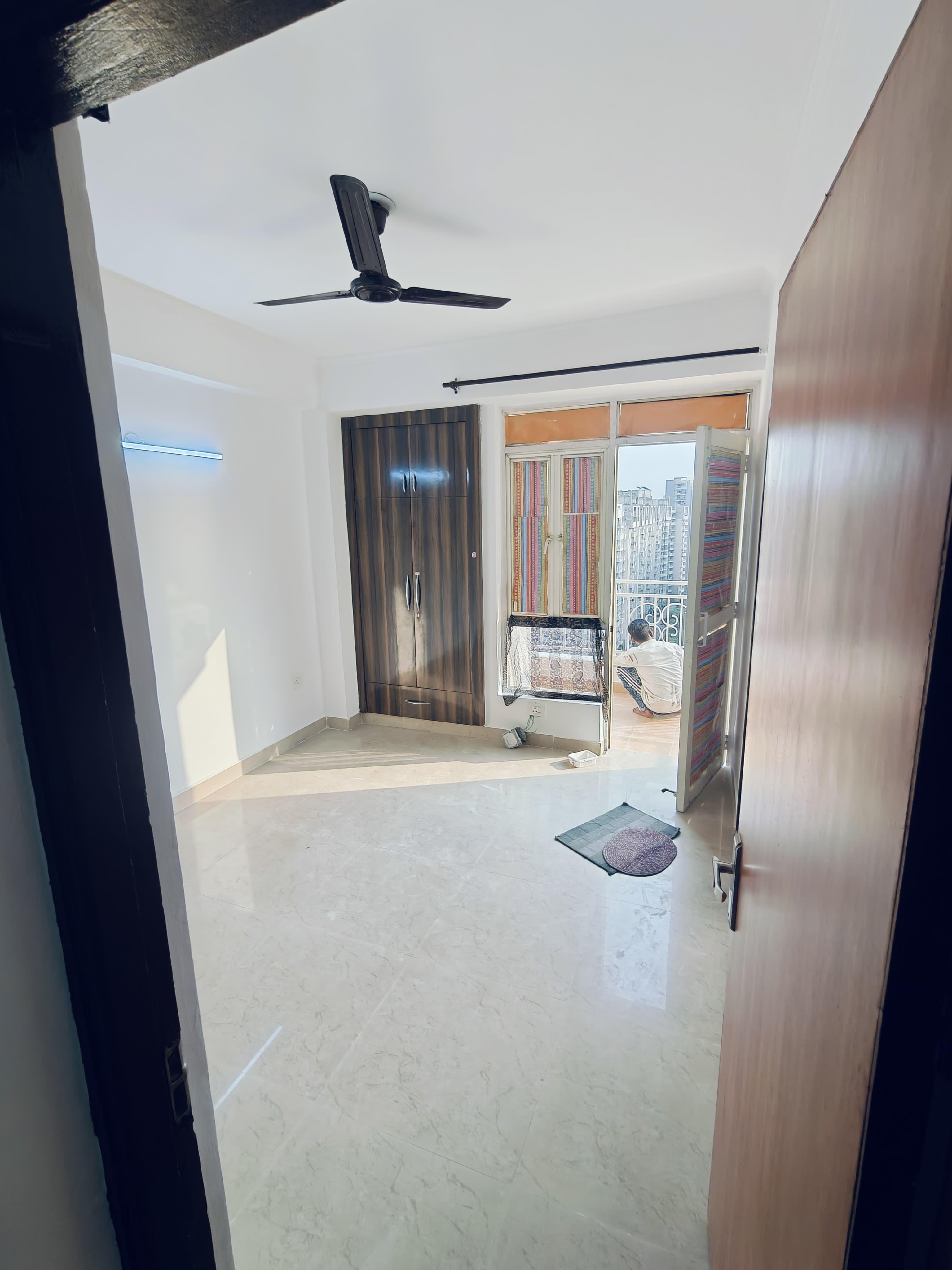 Supertech Ecociti, Sector 137, Noida