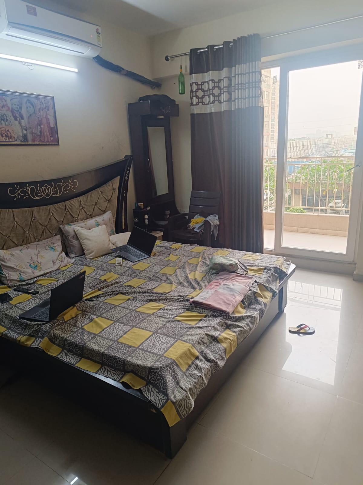 Palm Olympia, Noida Extension