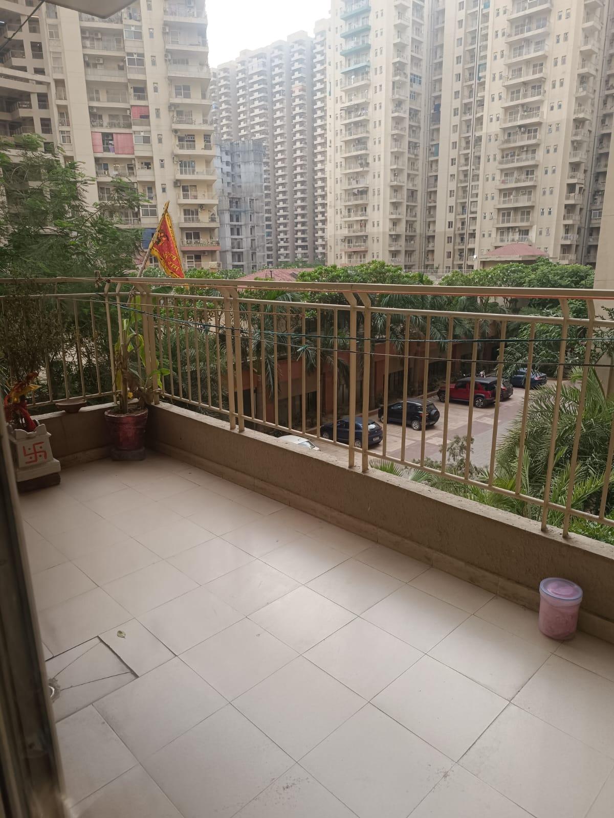 Palm Olympia, Noida Extension