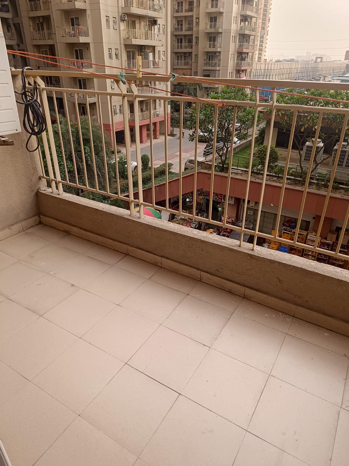 Palm Olympia, Noida Extension