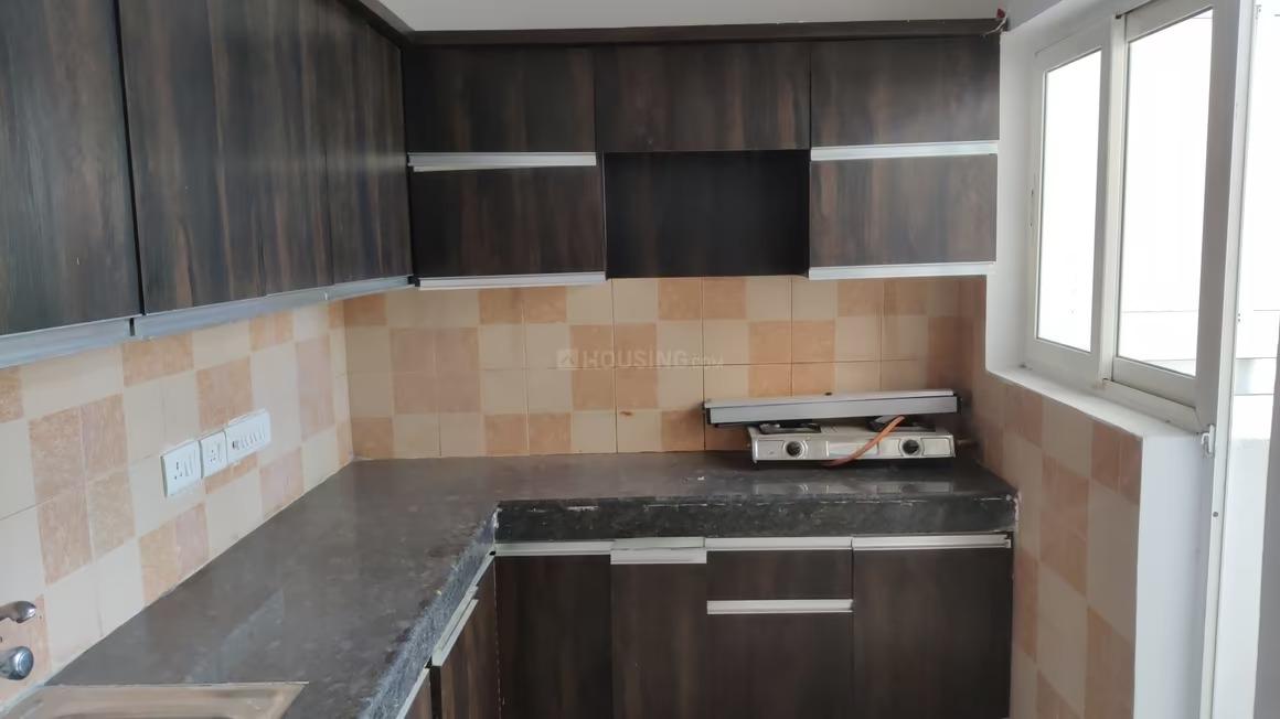 2_bhk_apartment-for-sale-chi_v-Greater+Noida-kitchen
