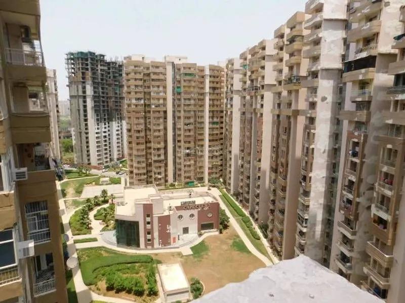 Supertech Capetown, Sector 74, Central Noida