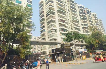 GH-7, Crossing Republik, Ghaziabad