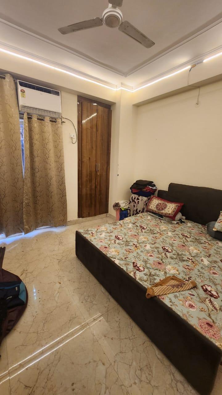 Amrapali Silicon City,  Sector 76, Noida, Uttar Pradesh