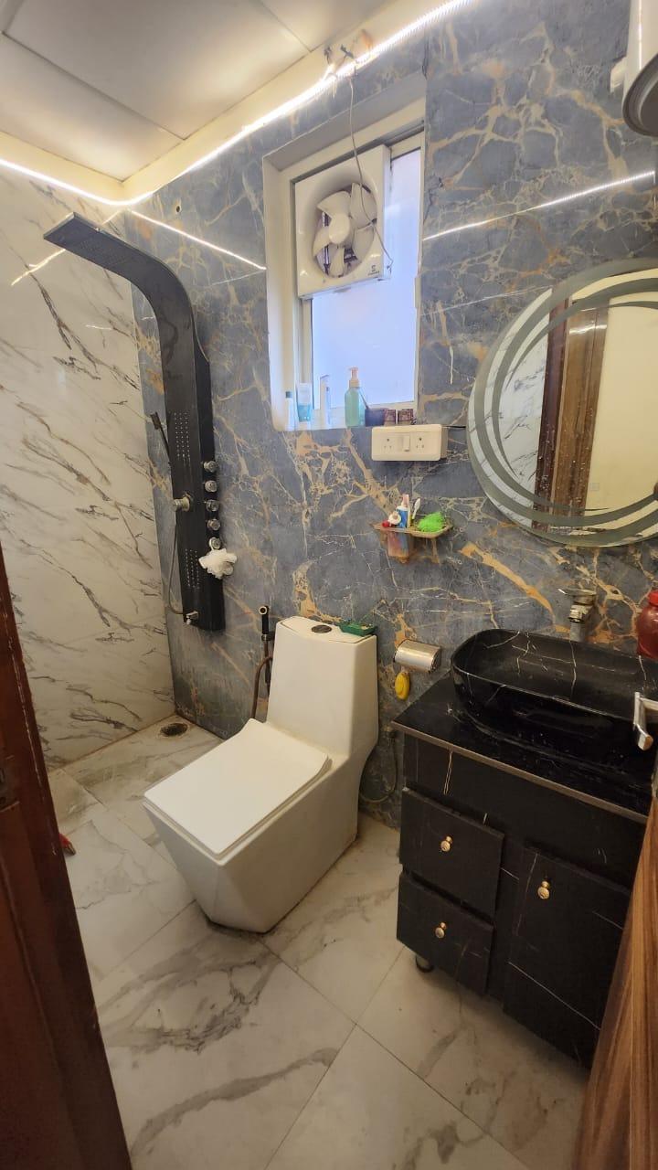 Amrapali Silicon City,  Sector 76, Noida, Uttar Pradesh