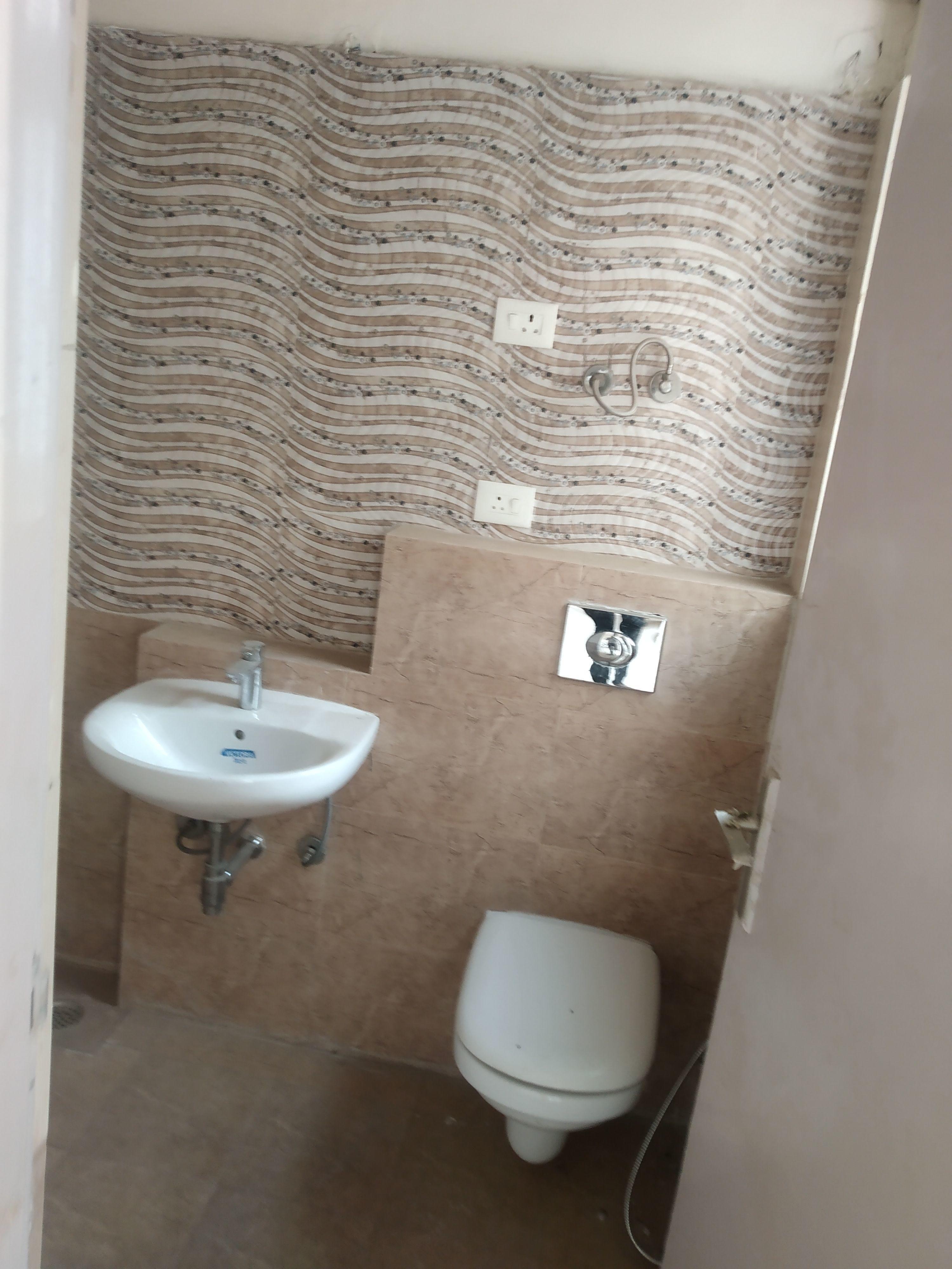 Palm Olympia – 893 SQFT | 2BHK | For Sale | Sector 16C, Noida Extension