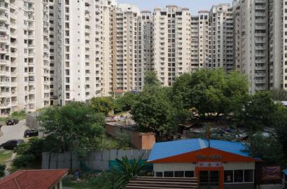 Amrapali Silicon City,  Sector 76, Noida, Uttar Pradesh