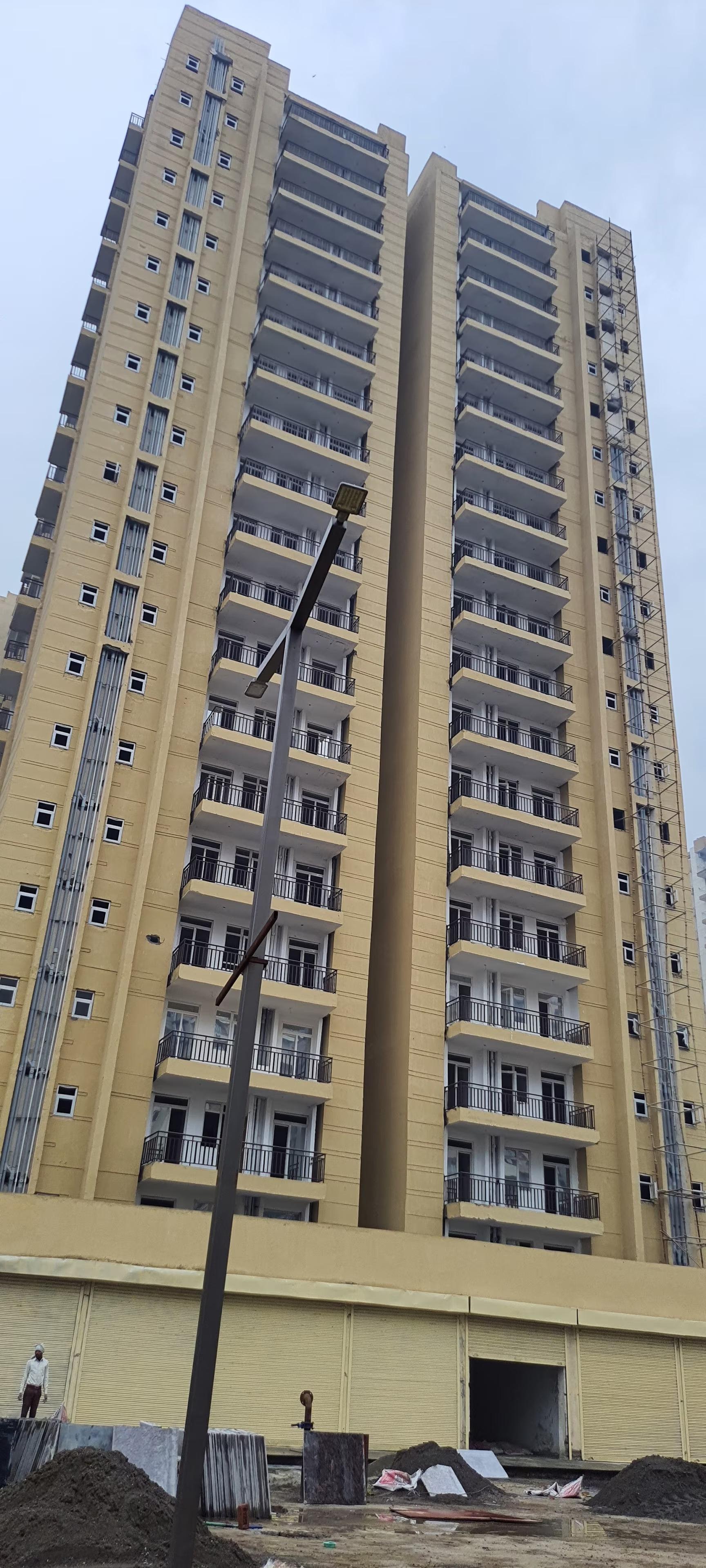 Aims Green Avenue – 1440 SQFT | 3 BHK | For Sale | Noida Extension