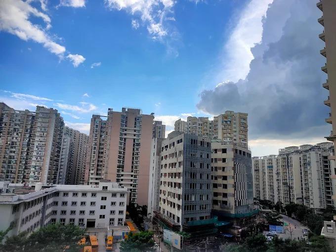 Gaur City 2 – 16th Avenue