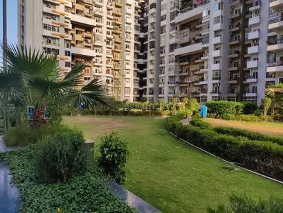 Homes 121, Sector 121, Central Noida