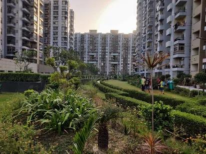 Homes 121, Sector 121, Central Noida
