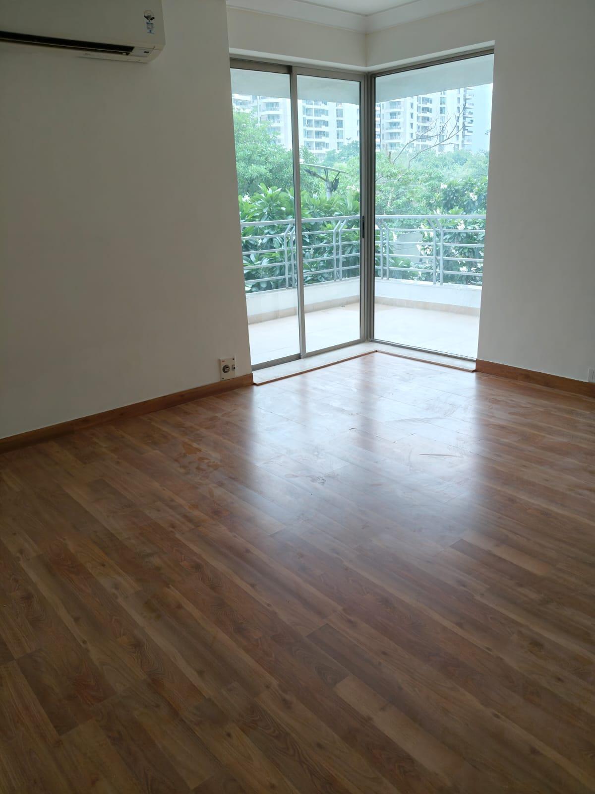 Parsvnath Exotica, Golf Course Road, Gurugram