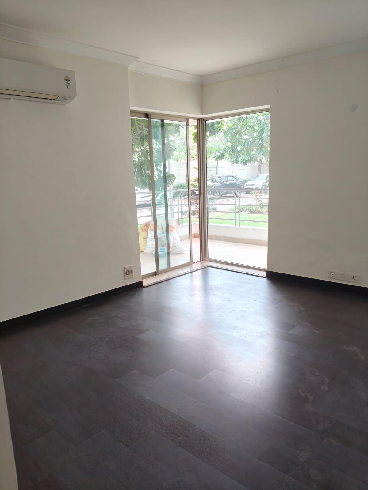 Parsvnath Exotica, Golf Course Road, Gurugram