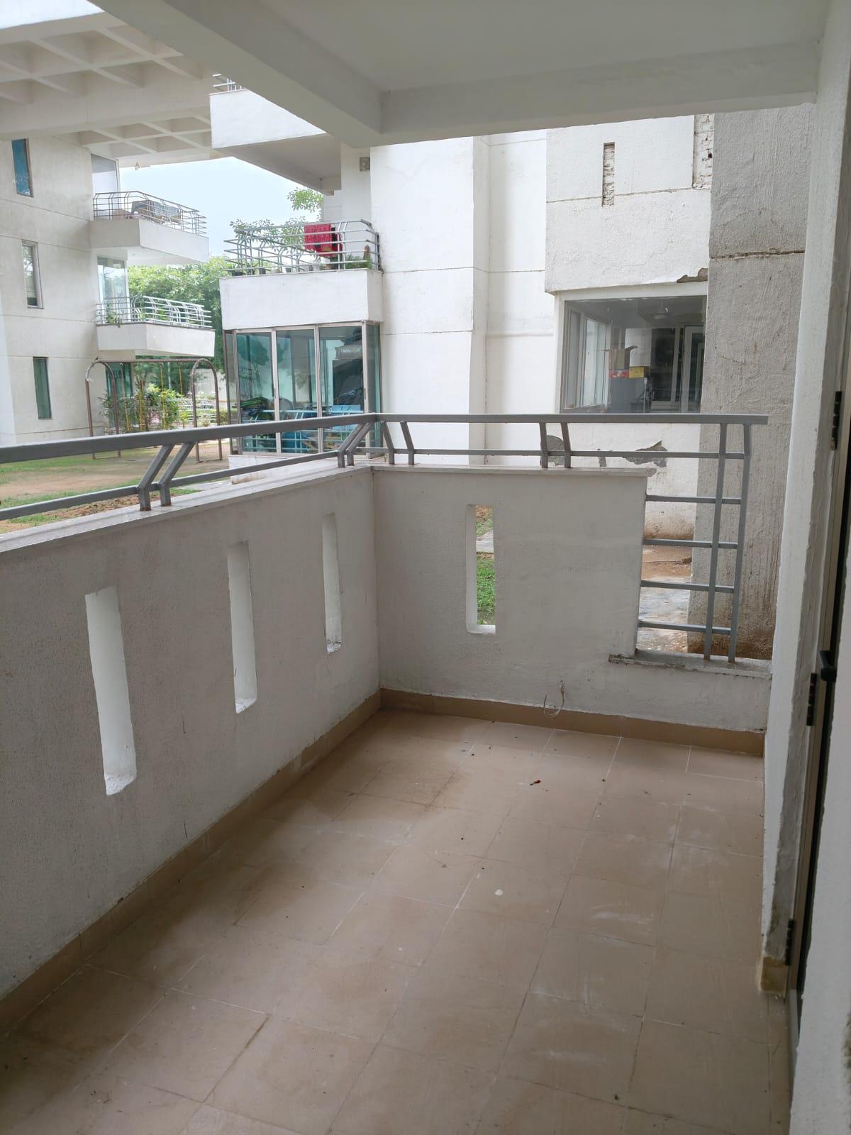 Parsvnath Exotica, Golf Course Road, Gurugram