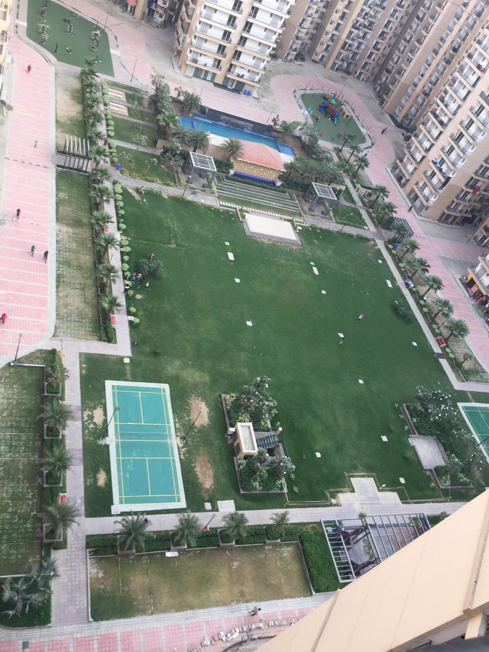 Nirala Estate Phase 1 – 955 SQFT | 2BHK Flat for Sale | Noida Extension