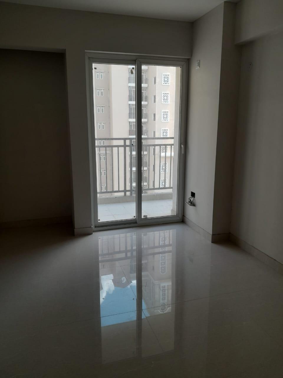 Exotica Dreamville – 1035 SQFT | 2 BHK + Store | For Sale | Noida Extension