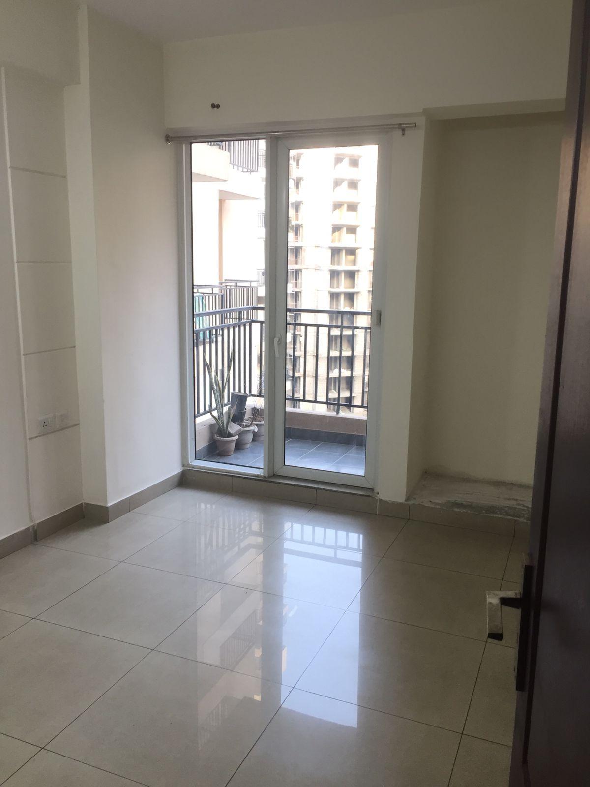 Exotica Dreamville – 1035 SQFT | 2 BHK + Store | For Sale | Noida Extension