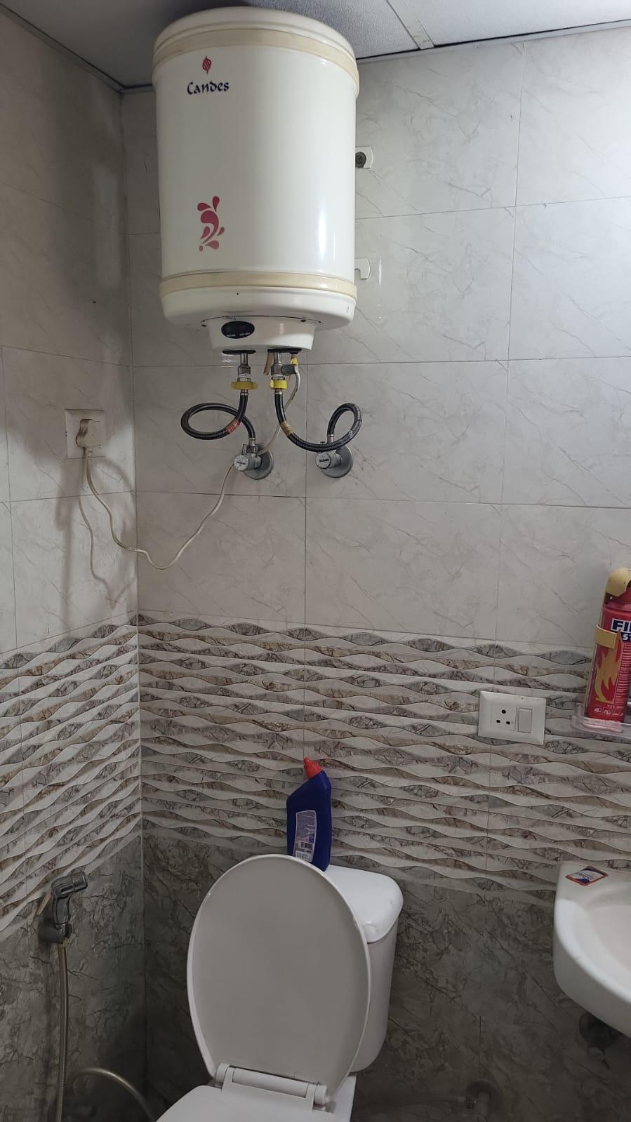 Saviour Greenarch – 3BHK | 1260 sq.ft. | 12th Floor | For Rent | Noida Extension