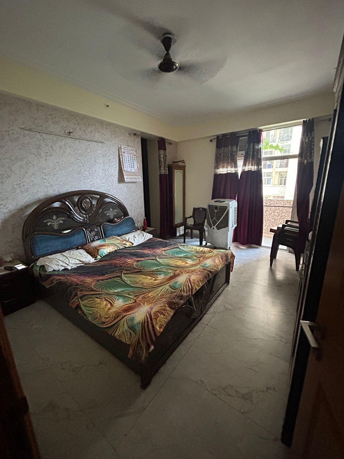 JM Aroma – 1850 SQFT | 3 BHK + 3T + SQ | For Rent | Sector 75 Noida