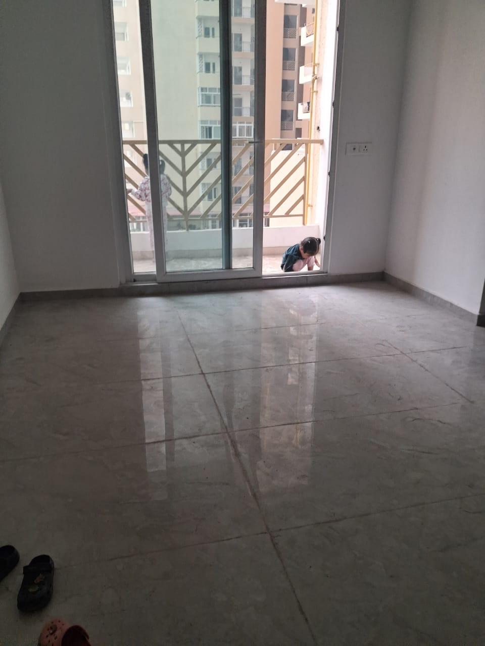 Nirala Estate – 1385 SQFT | 3BHK Flat for Sale | Techzone 4, Noida Extension