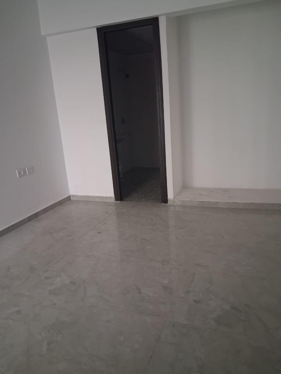 Nirala Estate – 1385 SQFT | 3BHK Flat for Sale | Techzone 4, Noida Extension