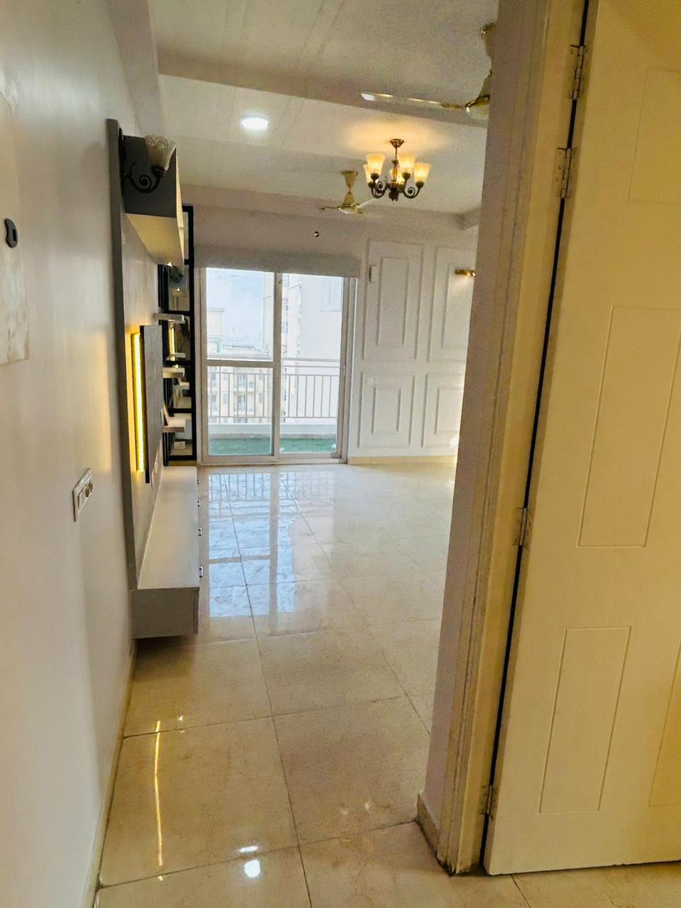 Civitech Stadia – 1495 SQFT | 3BHK + 2T | For Rent | Sector 79, Noida