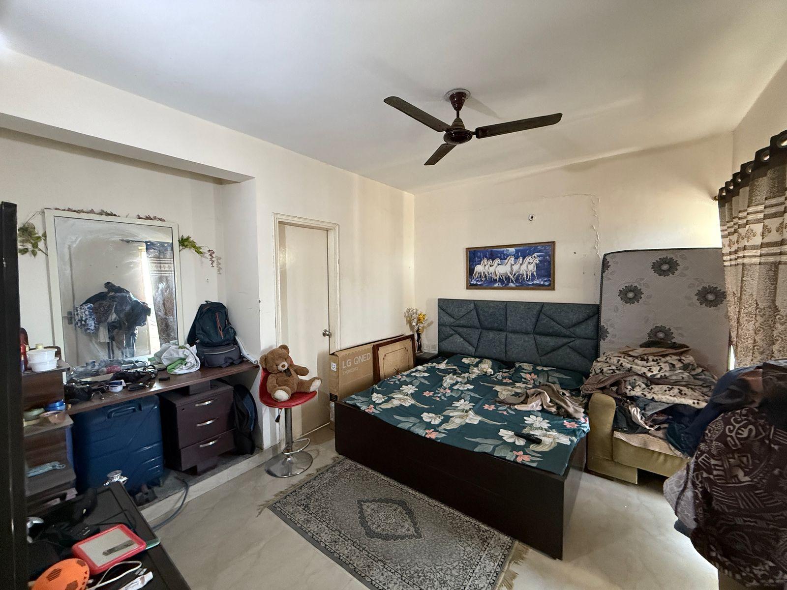 Eros Sampoornam – 1060 SQFT | 2 BHK + 2T + Store | For Sale | Noida Extension