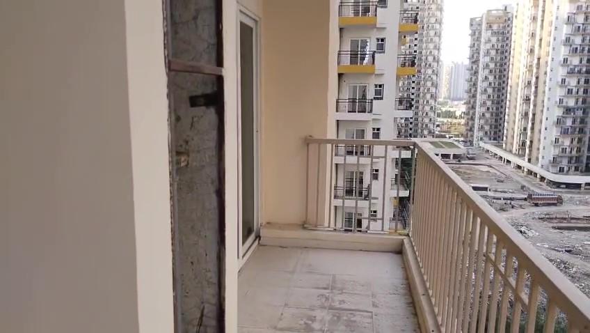 Apex Splendor – 1458 SQFT | 3 BHK + 3T | Noida Extension | For Sale